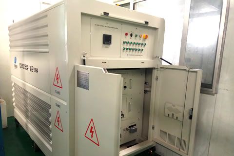 重拳出擊！華全發(fā)電機(jī)組借高科神器“突出重圍”